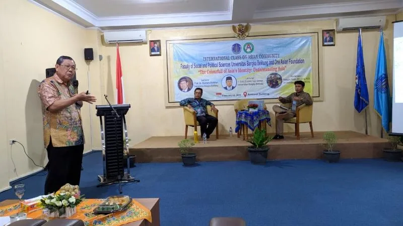 FISIP UBB, ICoAC 2020: Guru Besar Sosiologi UBB dan Dosen Agribisnis FPPB UBB Bahas Identitas Asia