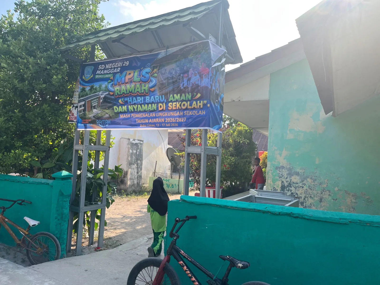 Jalan Panjang Menuju Pendidikan: Catatan dari Desa Buku Limau, Belitung Timur