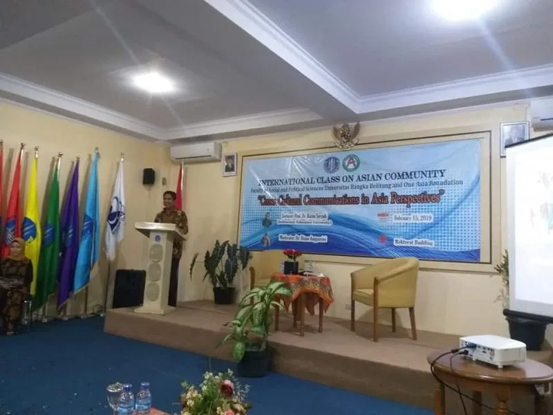 Pembukaan dan Perkuliahan Perdana International Class on Asian Community