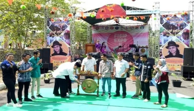 Semarak Pembukaan FISIP Expo Ke V Tahun 2018, "Our Culture Our Future"