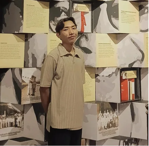 SOSIOLOGI SEBAGAI DOKTER ILMUNYA SOSIAL